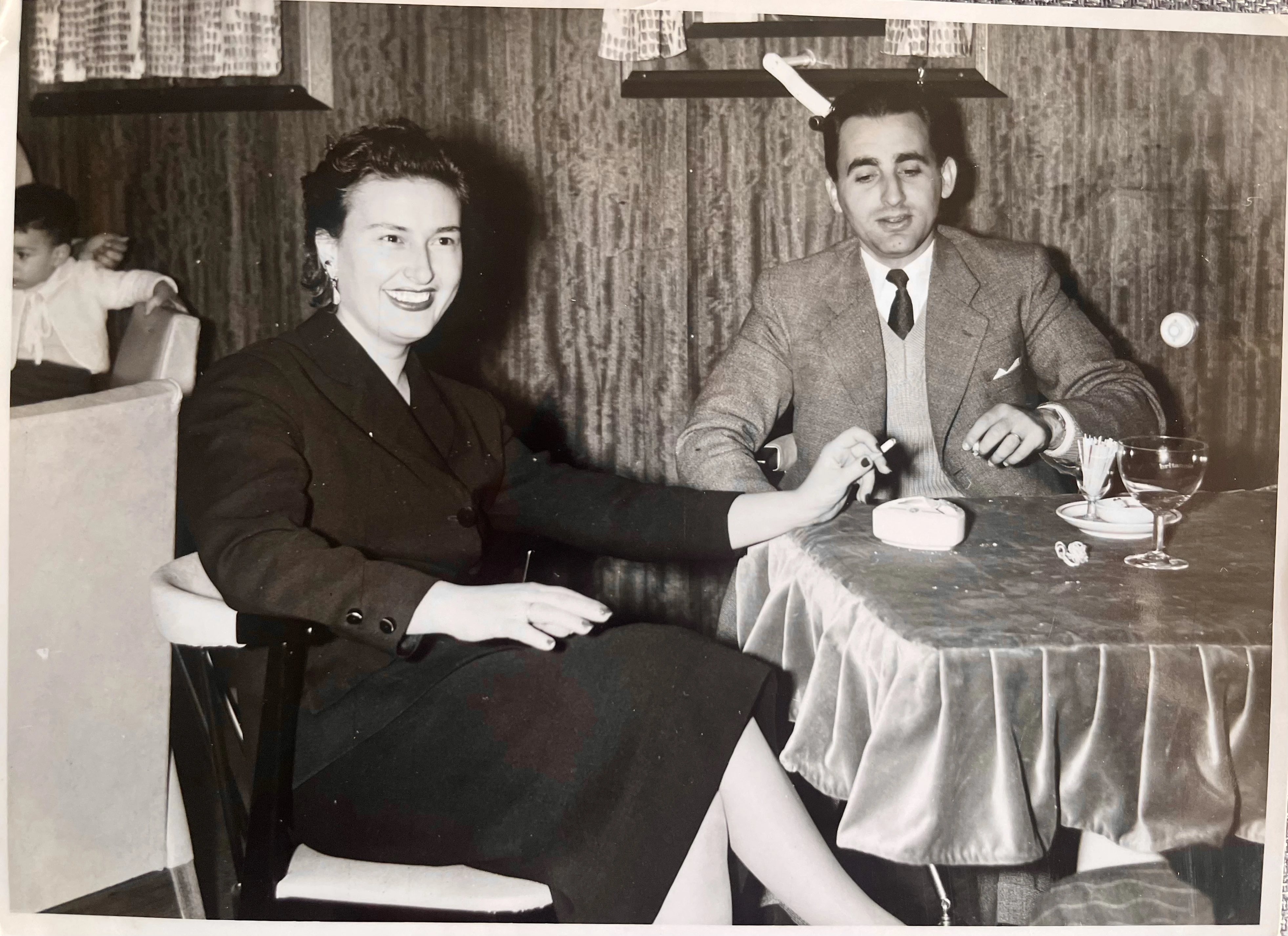 Οι γονείς του σε φωτογραφία&nbsp;εποχής