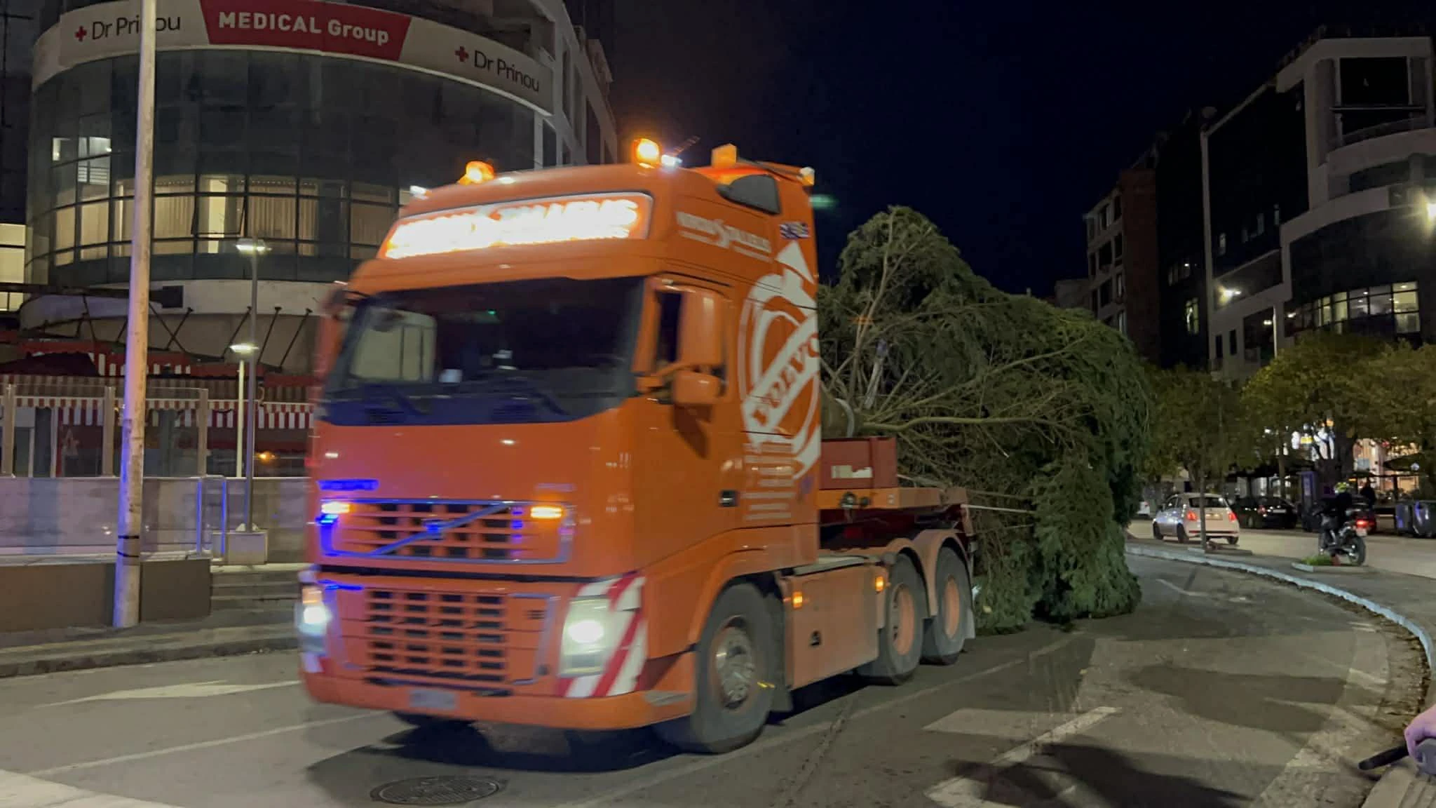 xristoygenna-thessaloniki-dentro-2025-4.jpg?v=0