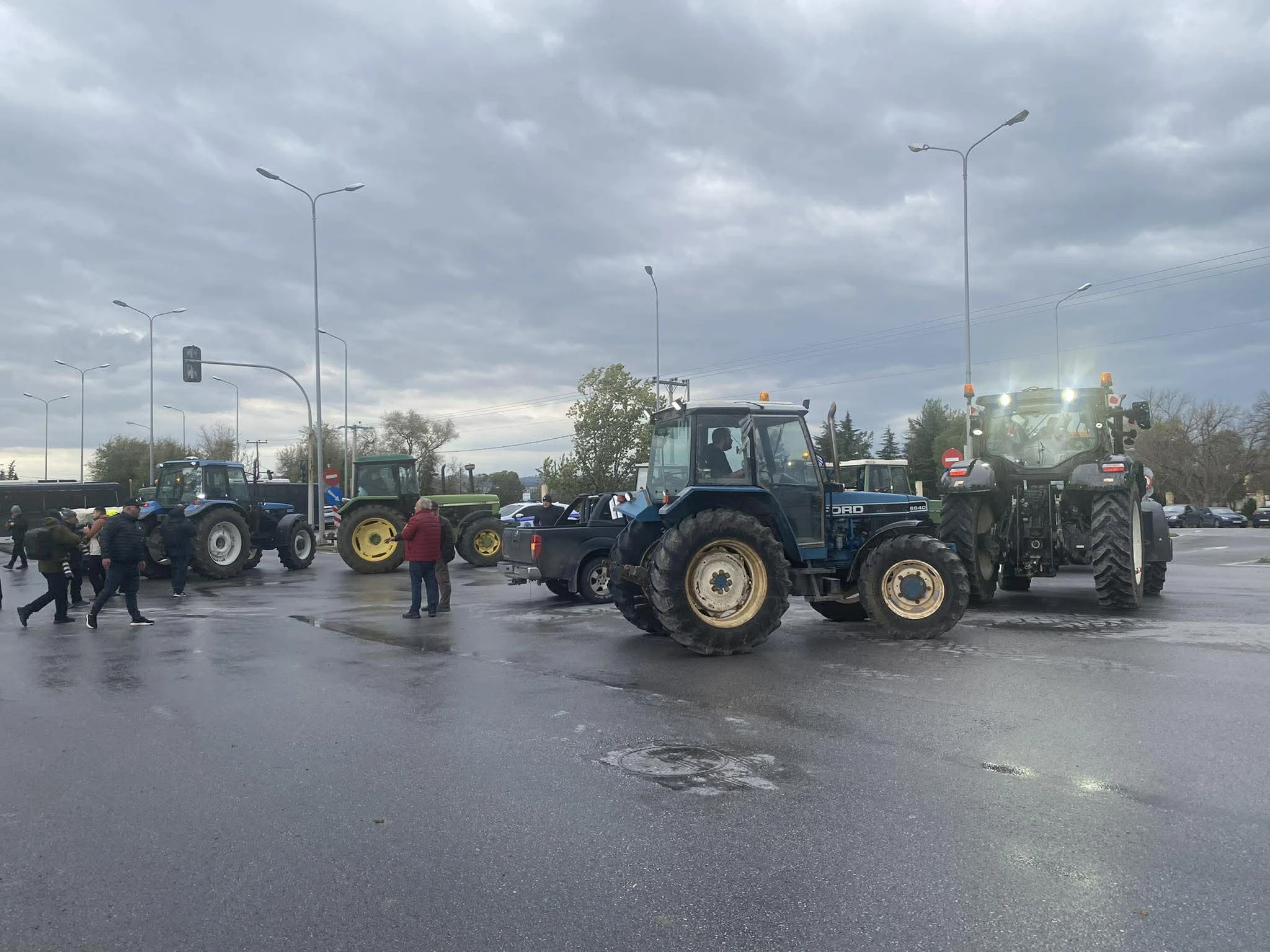 Φωτογραφία από το μπλόκο στα Πράσινα Φανάρια στη Θεσσαλονίκη το Σάββατο