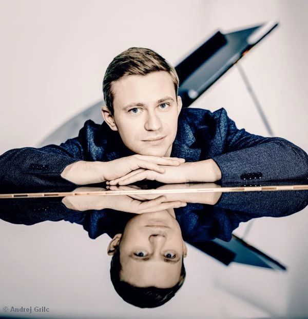Dmytro Choni