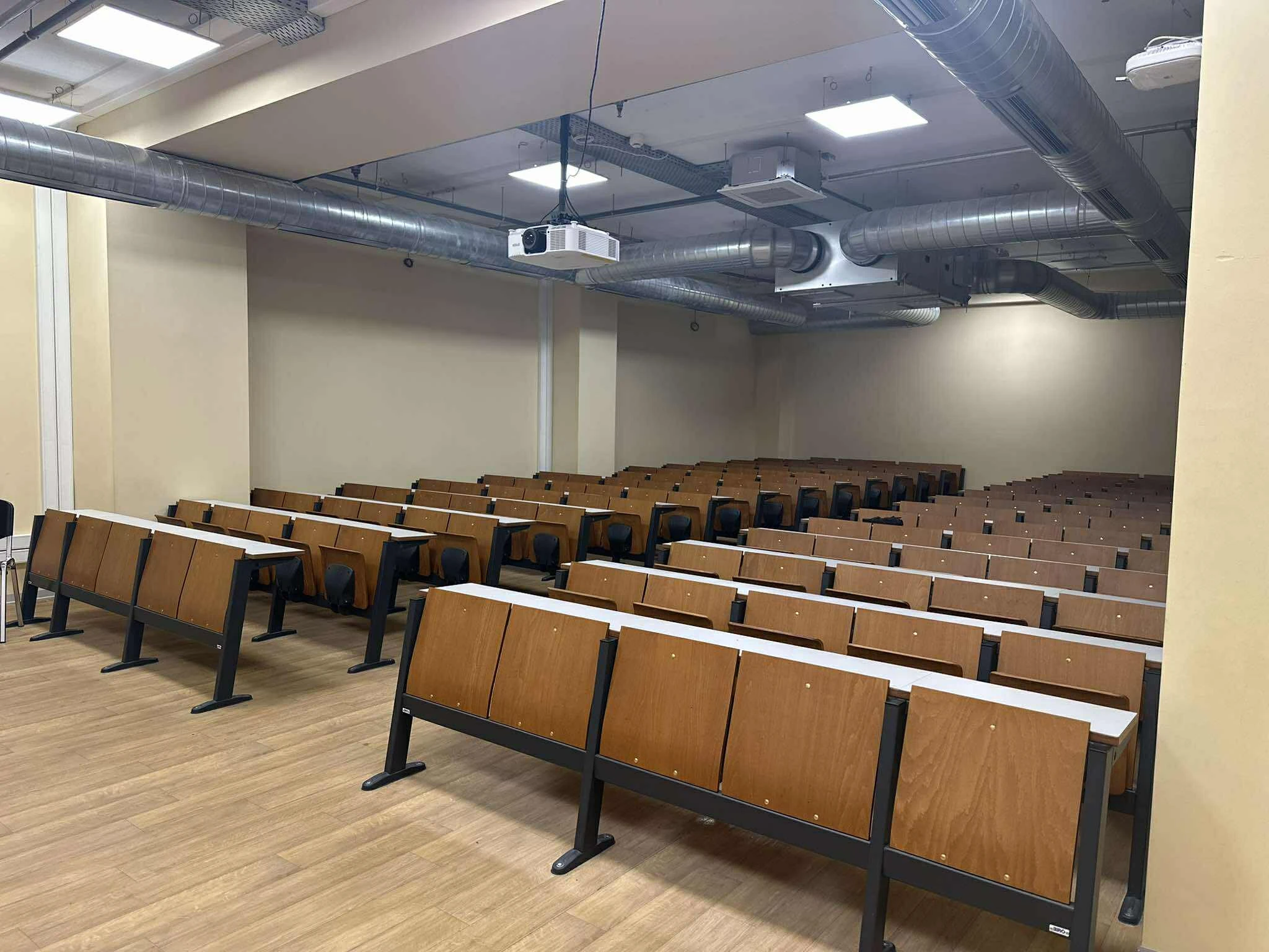 vivliothiki-theofrastos-6.jpg?v=0