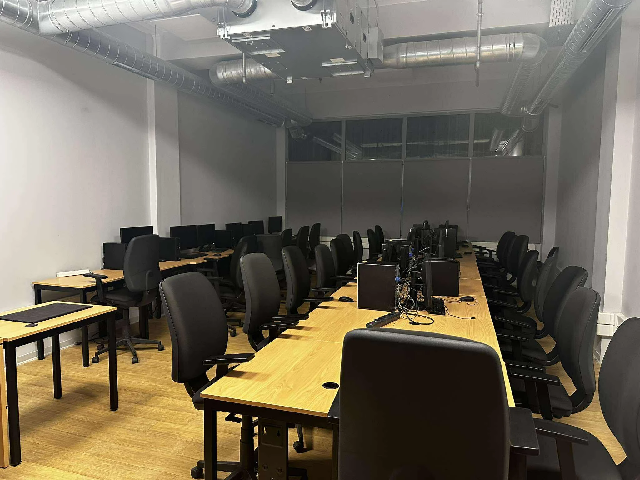 vivliothiki-theofrastos-7.jpg?v=0