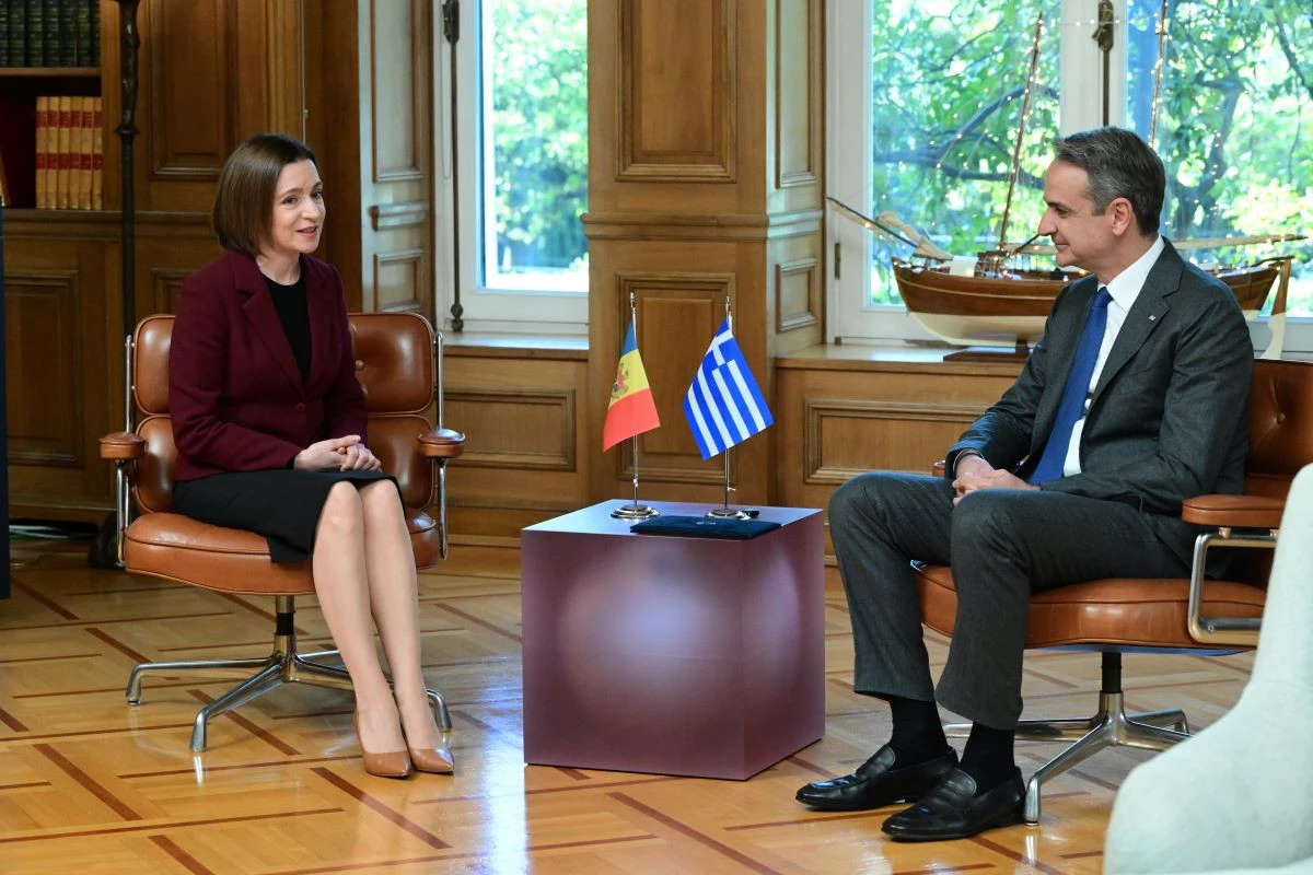 mitsotakis-santu-proedros-moldavias.jpg?v=0