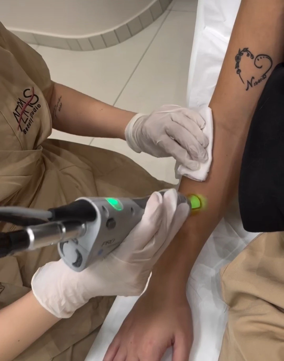 aeras-beauty-5.jpg?v=0