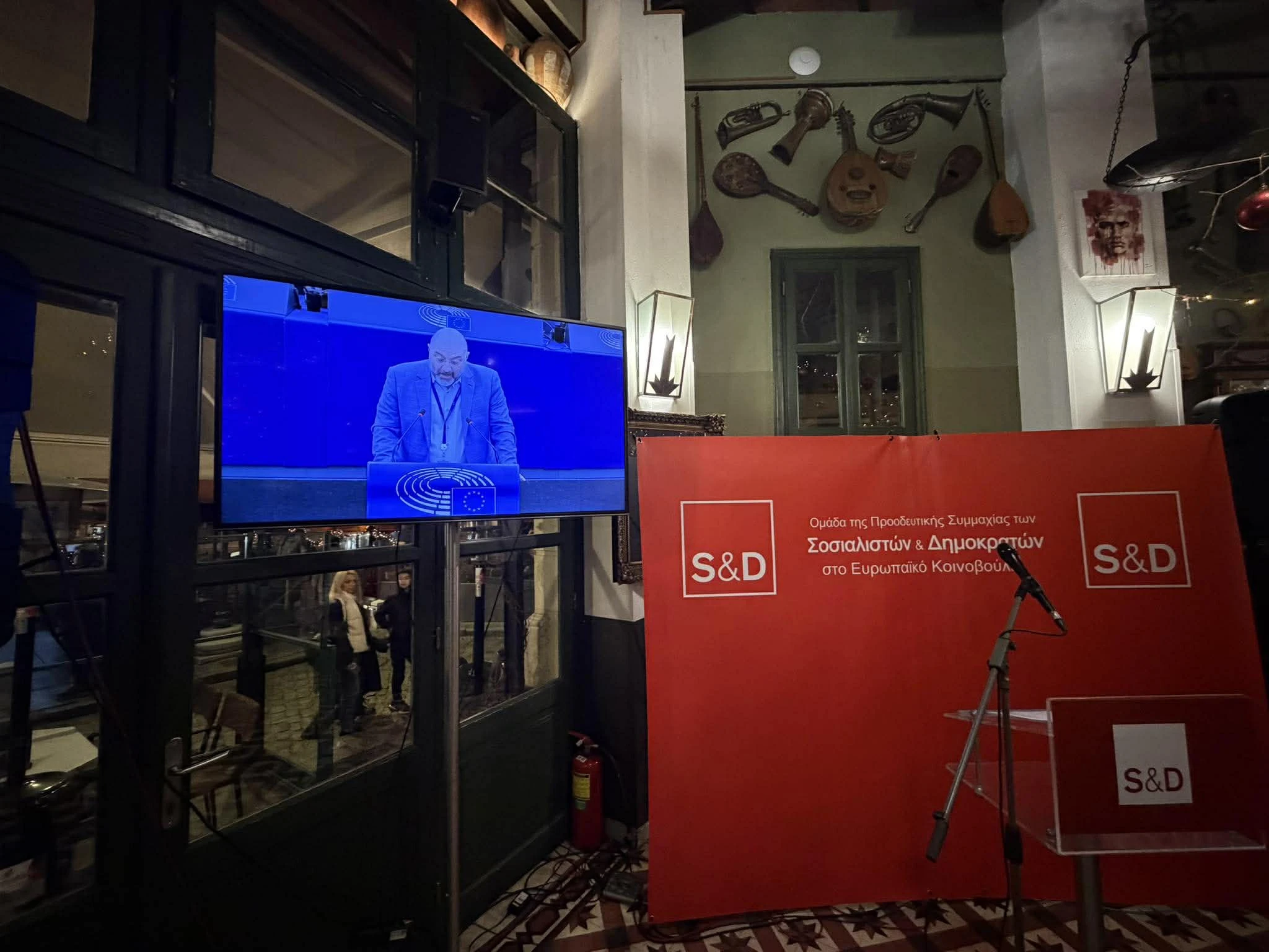 arnaoutoglou-ladadika-3.jpg?v=0