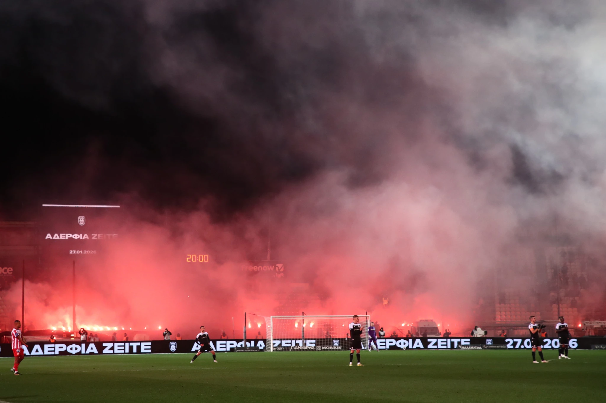 paok-panserraikos-toumpa-pyrsoi.jpg