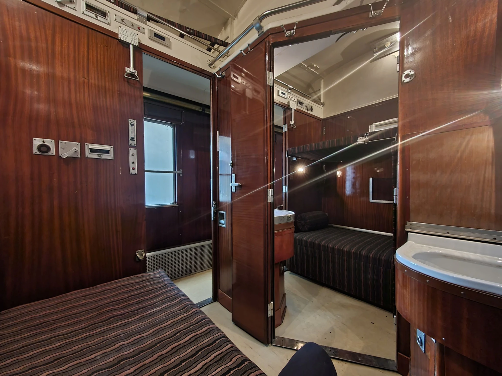 musiotrainondrama14.jpg?v=0