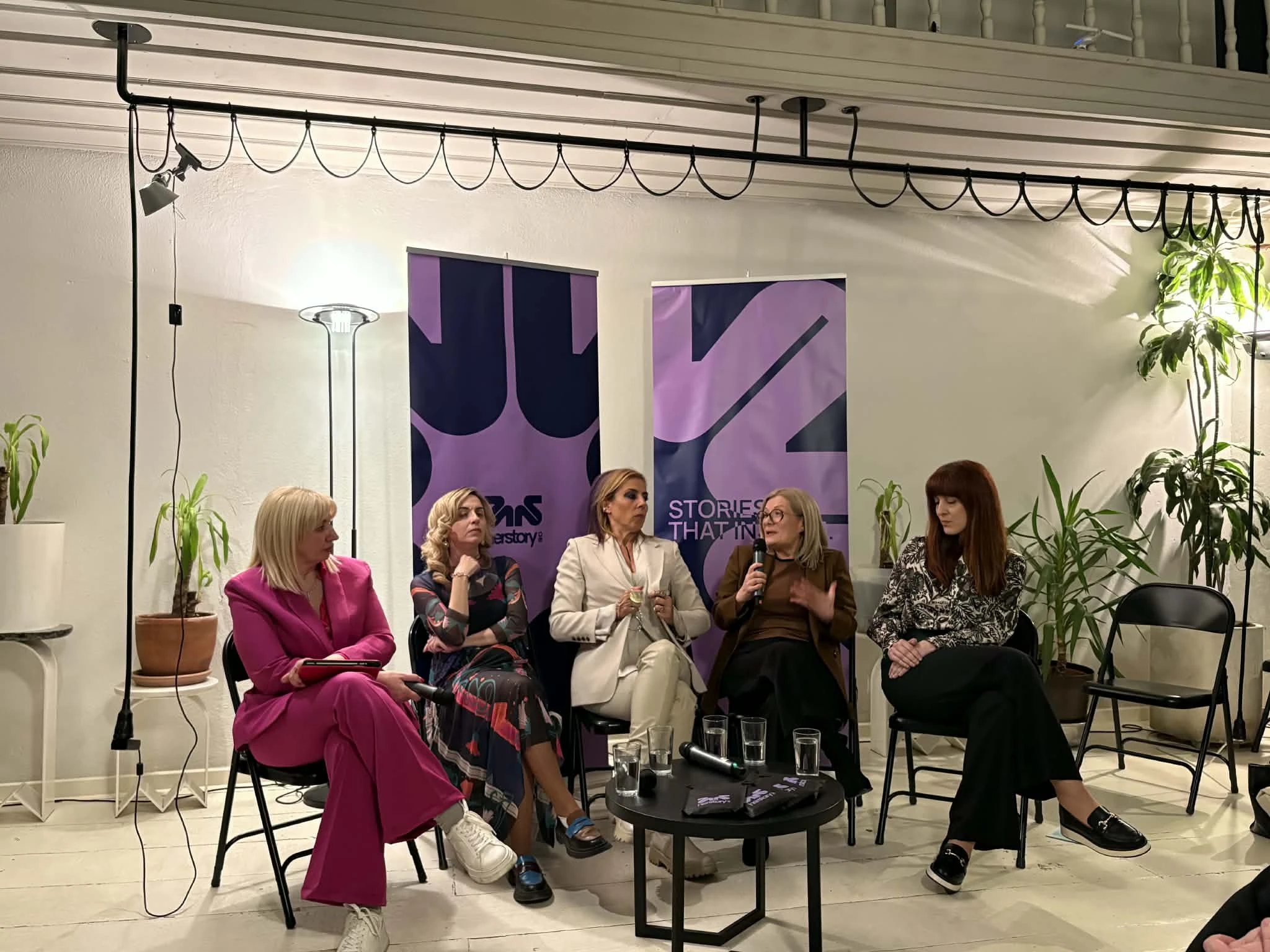 54cba52b-3744-4dba-b7e0-99f89c32a3b7.jpg?v=0