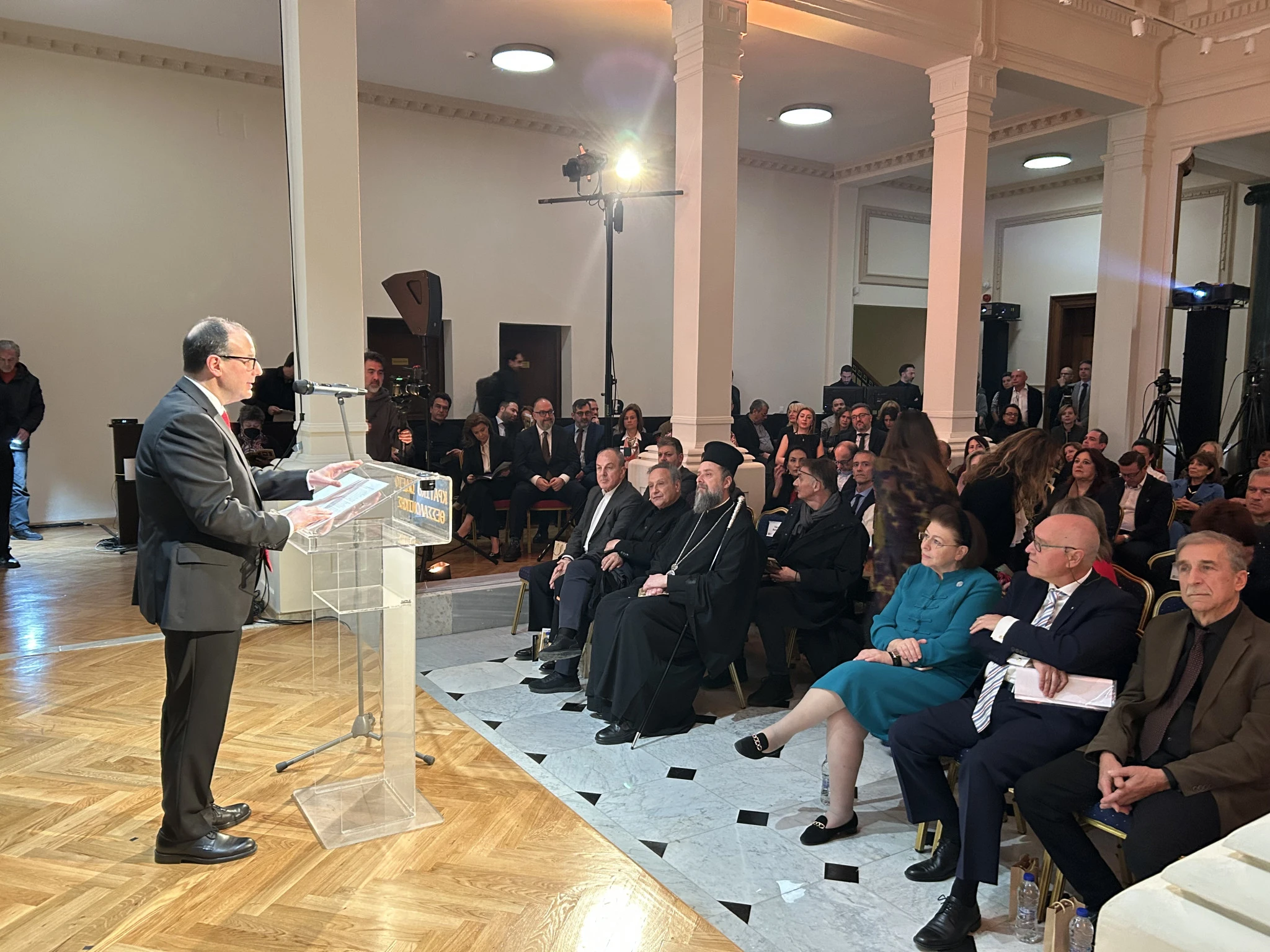 <b>ΓΕΩΡΓΙΟΣ ΙΟΥΛΙΟΣ ΠΑΠΑΔΟΠΟΥΛΟΣ&nbsp;</b>