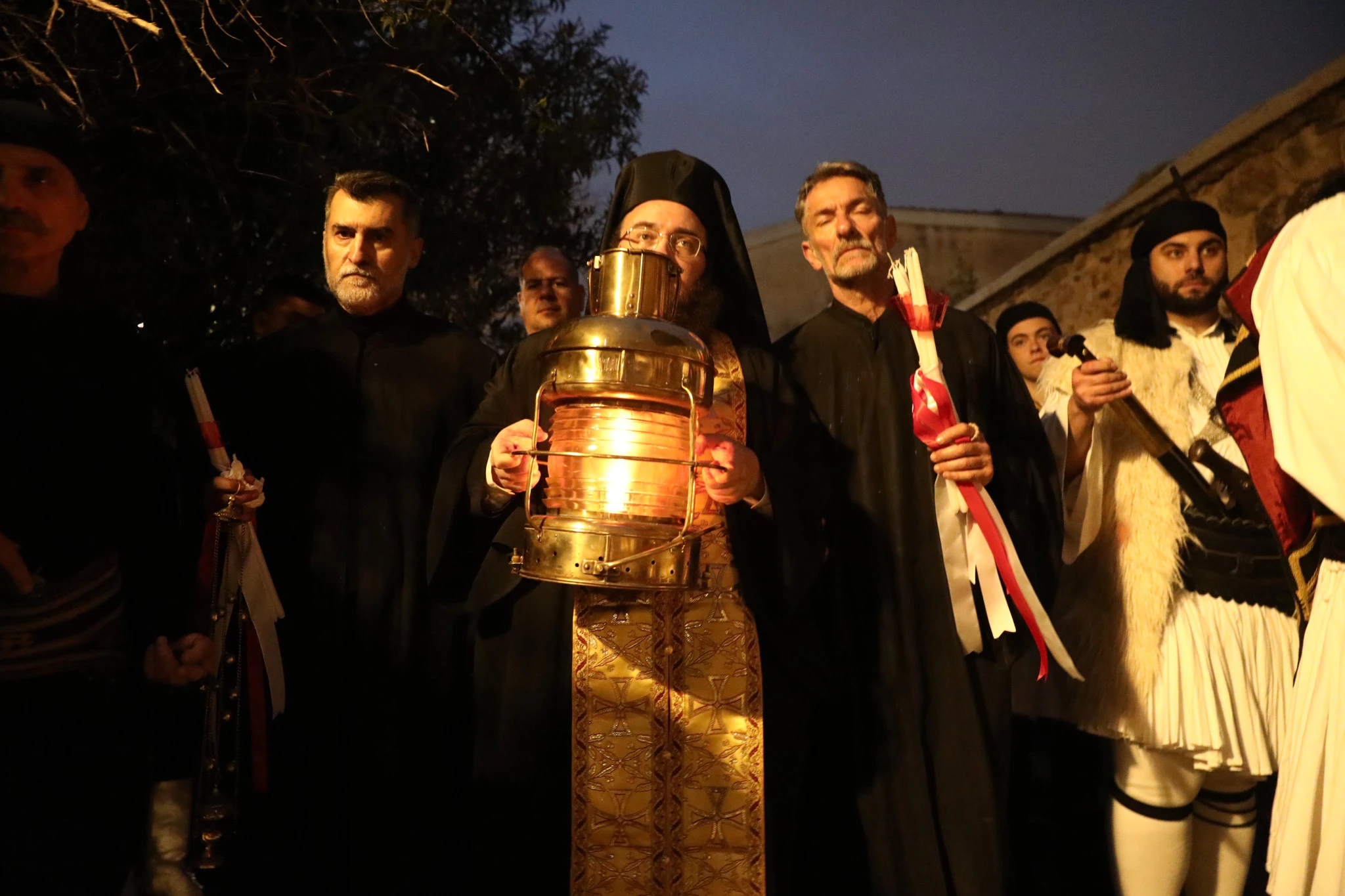 Το Άγιο Φως στο Μετόχι του Παναγίου Τάφου στην Πλάκα&nbsp;