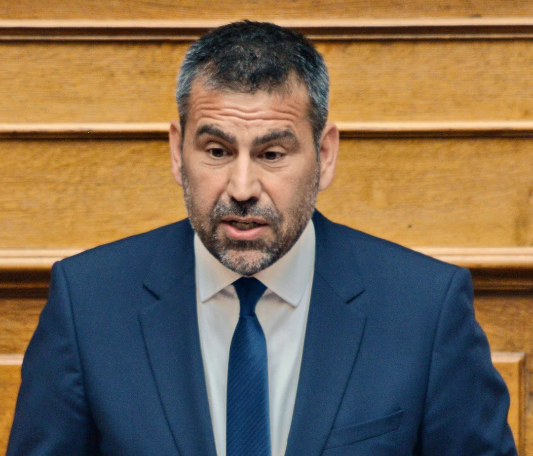 nikolaidis-efimerida.JPG