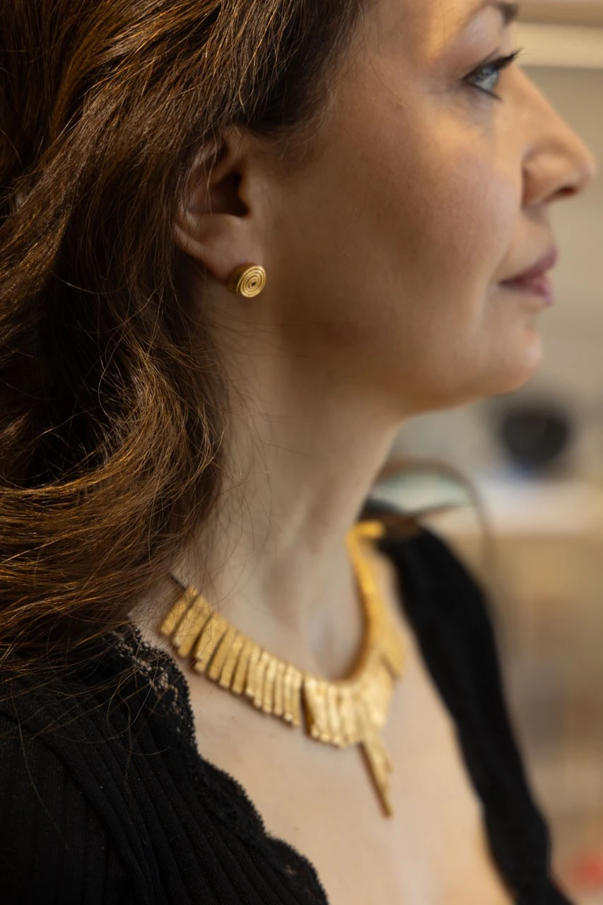 nu-modern-greek-15.jpg?v=0