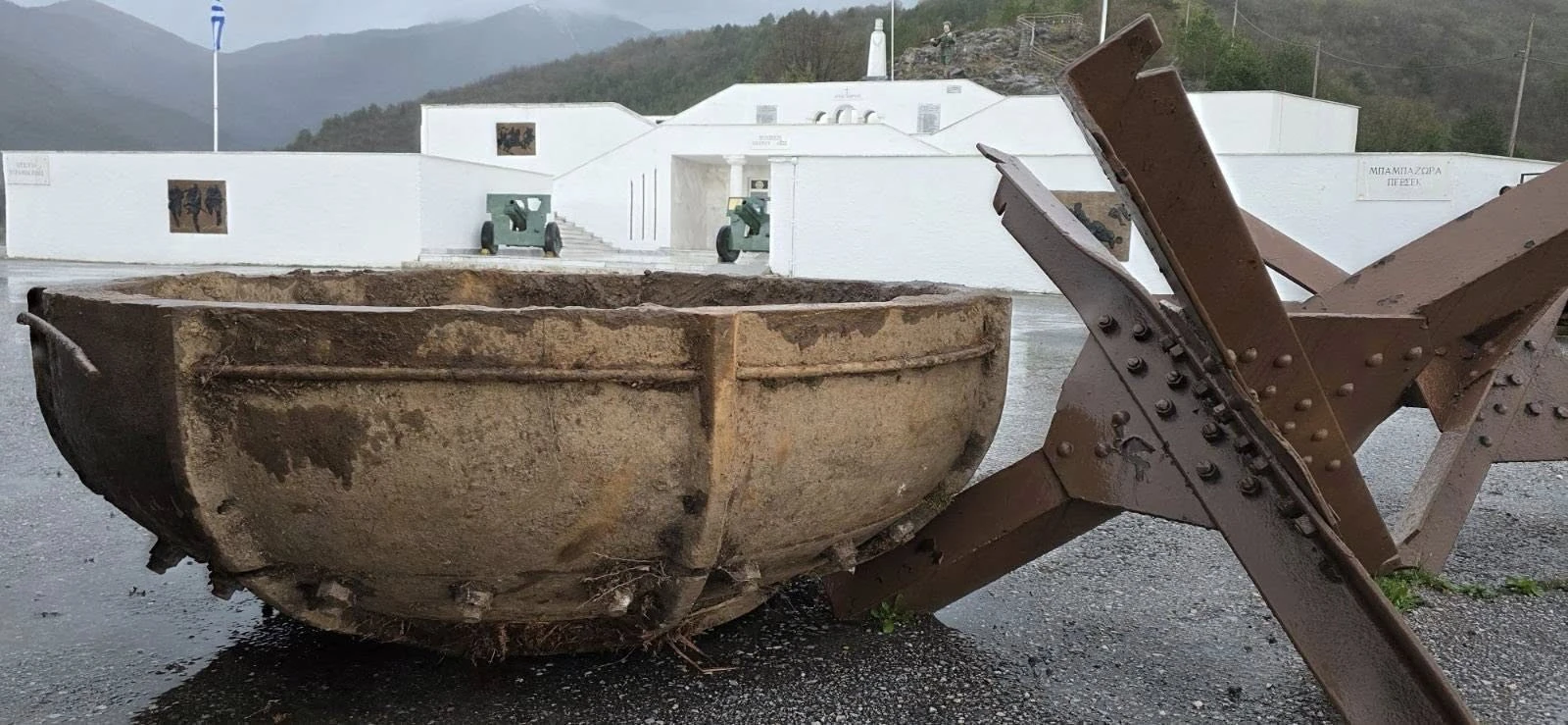 Πηγή φωτογραφίας: δήμαρχος Κάτω Νευροκοπίου Λευτέρης Ταμπουρίδης και ο δημοτικός σύμβουλος Ησαΐας Χατζηκωνσταντίνου