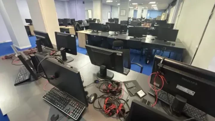 1777475279441-op-spica-centrejpg.webp?v=0