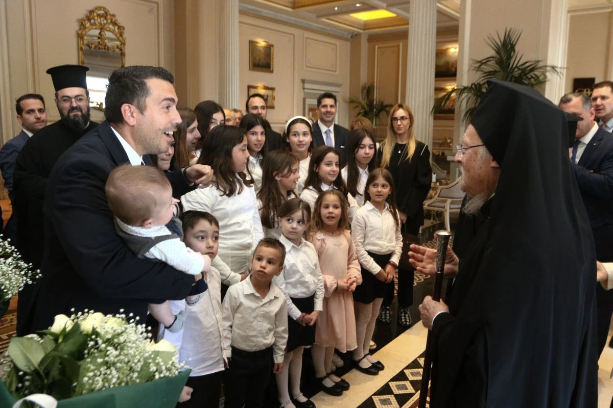 Ο κ. Βαρθολομαίος σε κεντρικό ξενοδοχείο στην πλατεία Συντάγματος, μετά την άφιξή του - Eurokinissi.gr