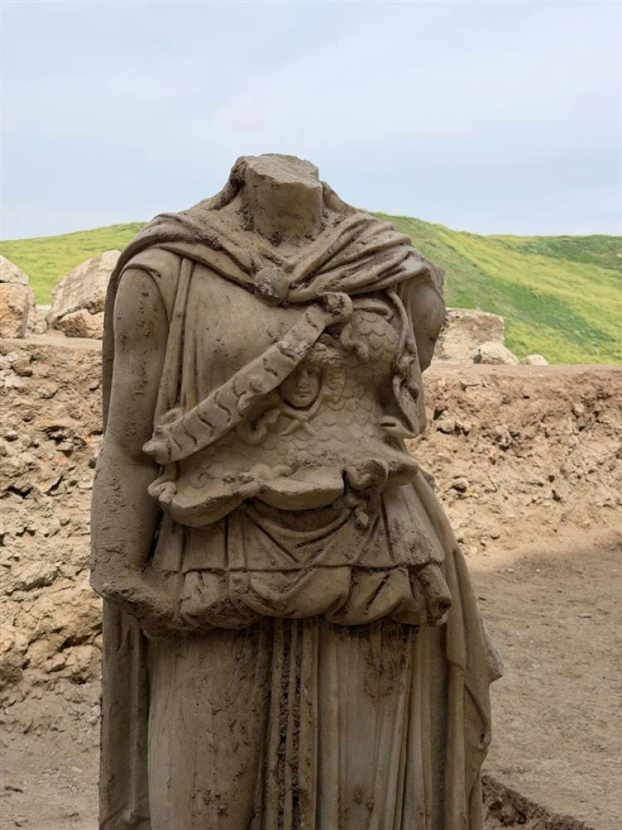 athina-tourkia-3.webp?v=0