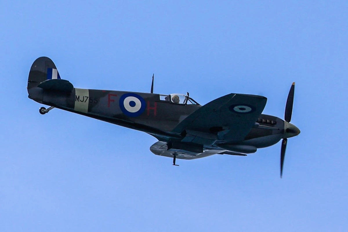Το βρετανικό Spitfire MJ755 - Eurokinissi.gr