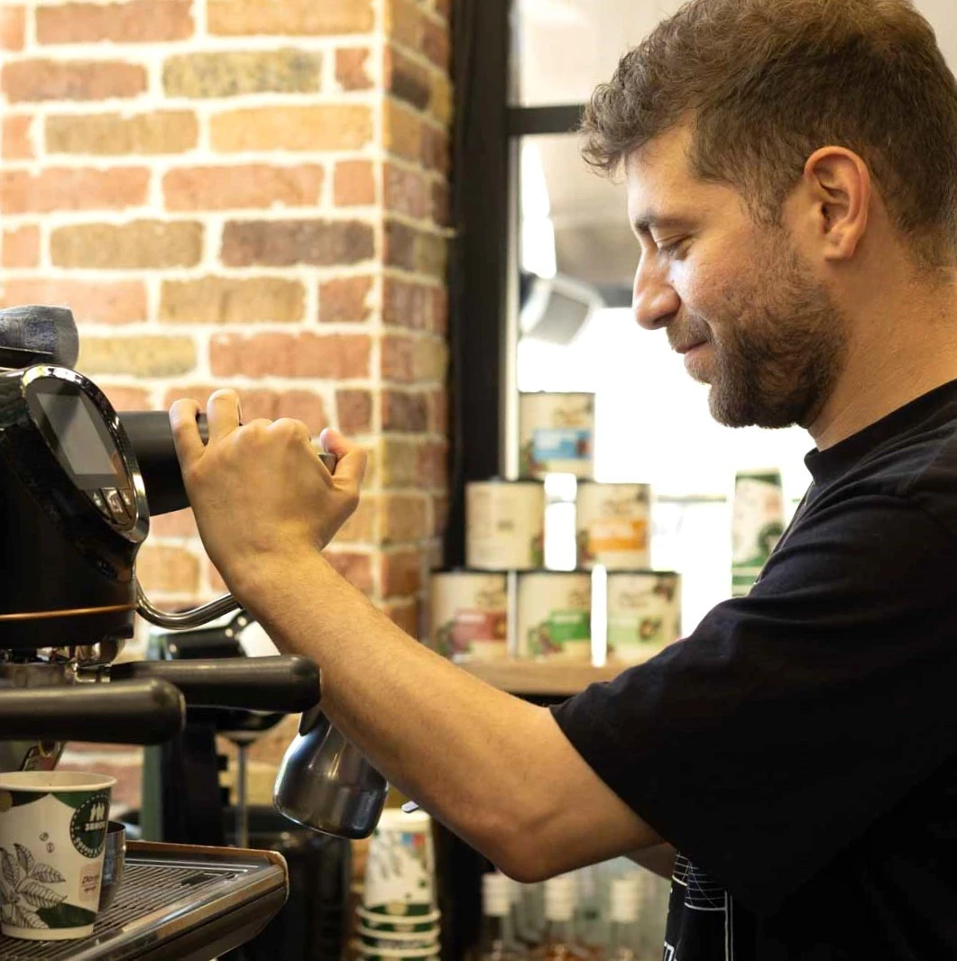 3bros-coffee-store-19.jpg?v=0