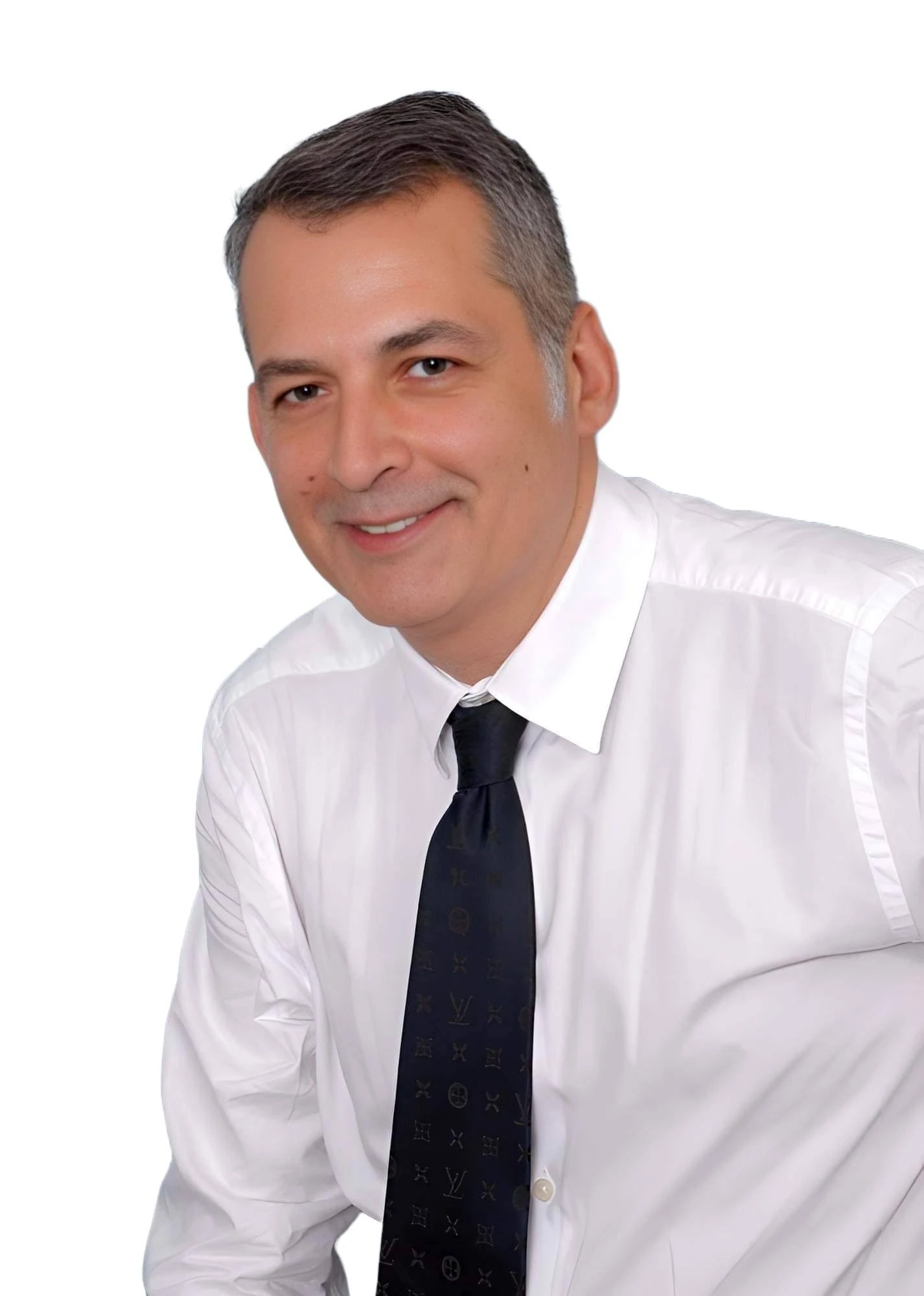 chamouzas.jpg
