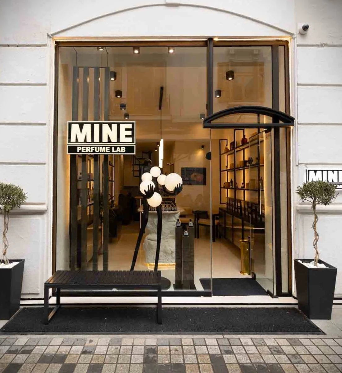 mine-perfume-22.jpg?v=0