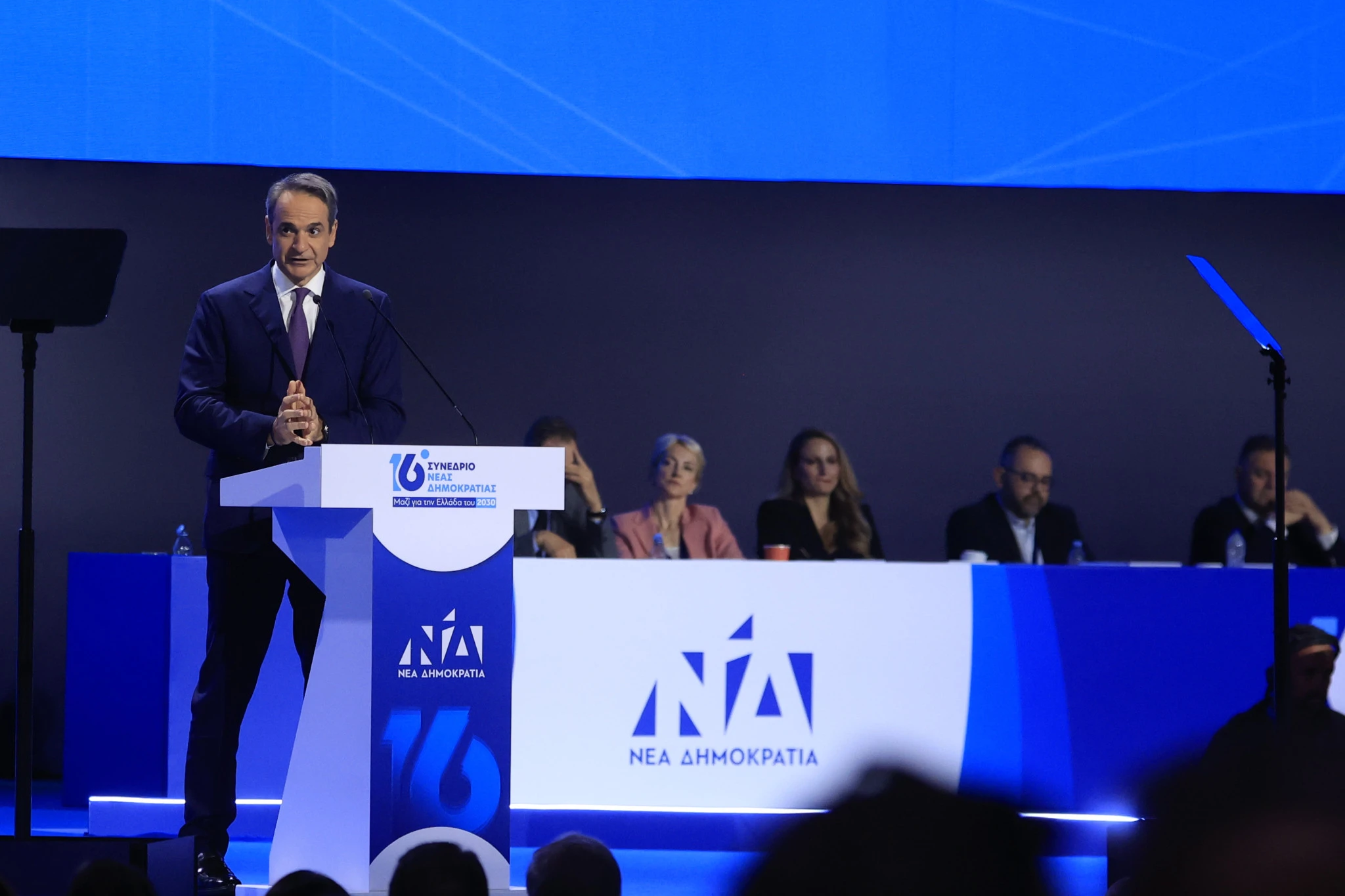mitsotakis-synedrio-4.jpg?v=0