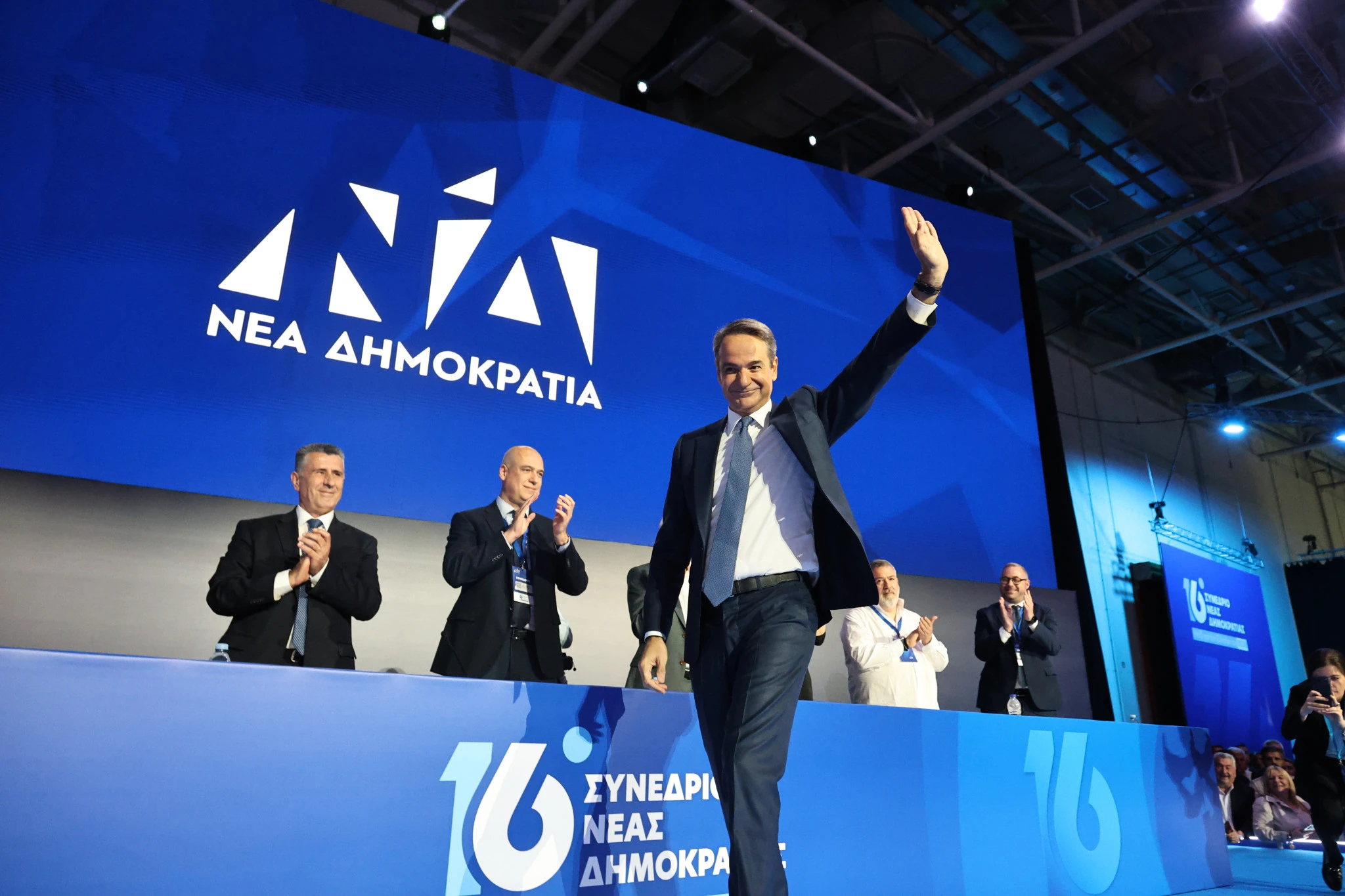mitsotakis-synedrio-nd-2.jpg?v=0
