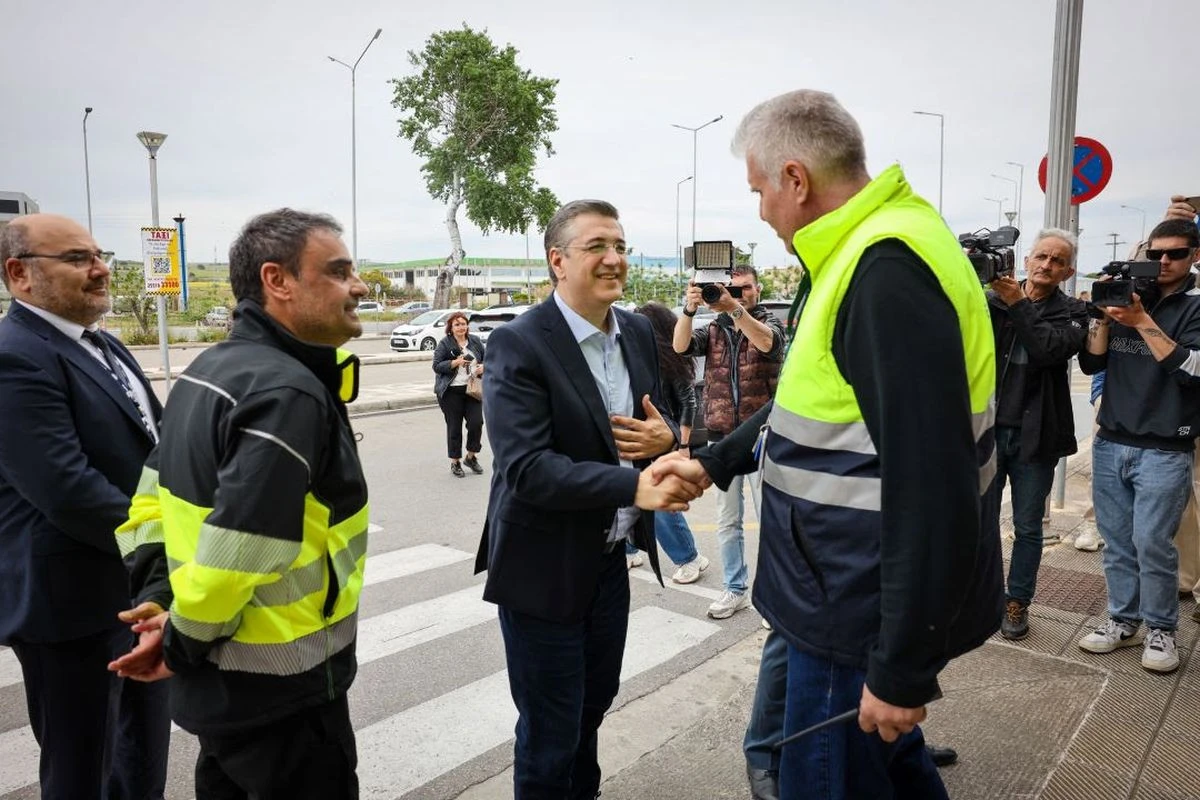 Φωτογραφίες από το γραφείο Τύπου του Α. Τζιτζικώστα