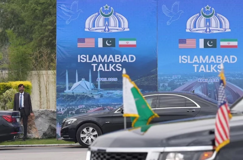islamabad-usa-iran.jpg?v=0