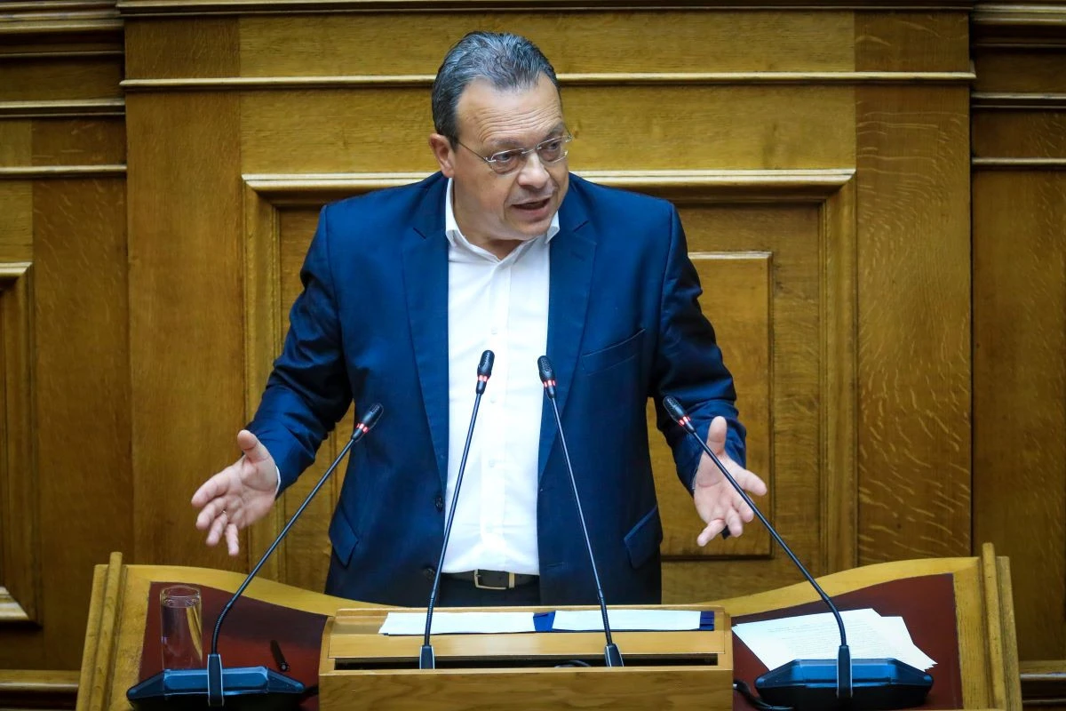 Ο Σωκράτης Φάμελλος από την σημερινή συνεδρίαση της Βουλής - ΦΩΤΟ: eurokinissi