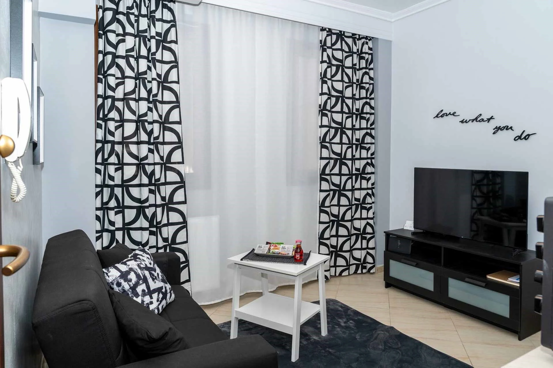 stay-in-thess-18.jpg?v=0