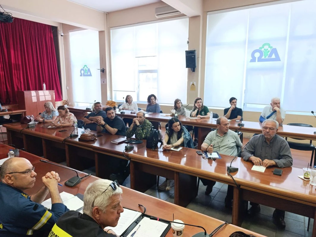 synedriasi-oraiokastro-epixeirisiako-sxedio-politiki-prostasia-maios-20260381.jpg
