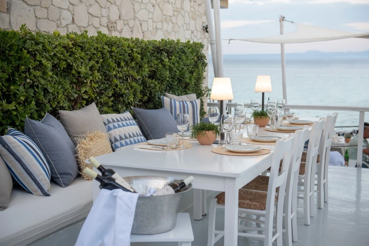 white-suites-11.jpg?v=0