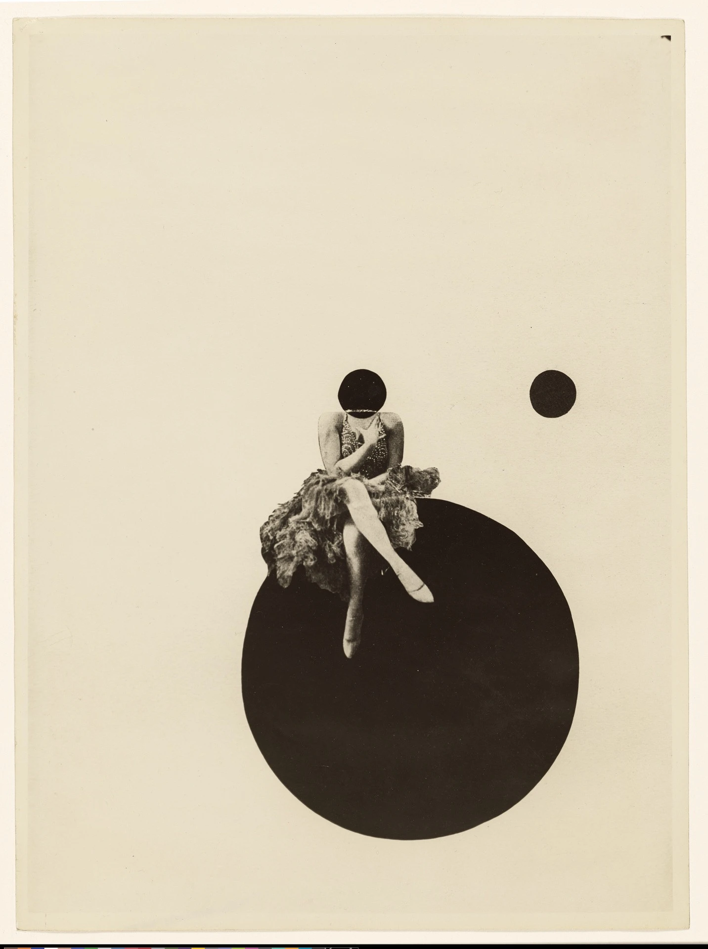 2-olly-and-dolly-sisters-1925-estate-of-the-laszlo-moholy-nagy.jpg?v=0