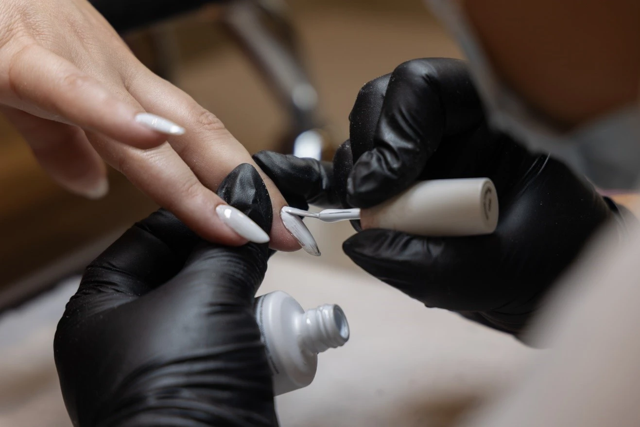 exclusive-beauty-specialist-3.jpg?v=0