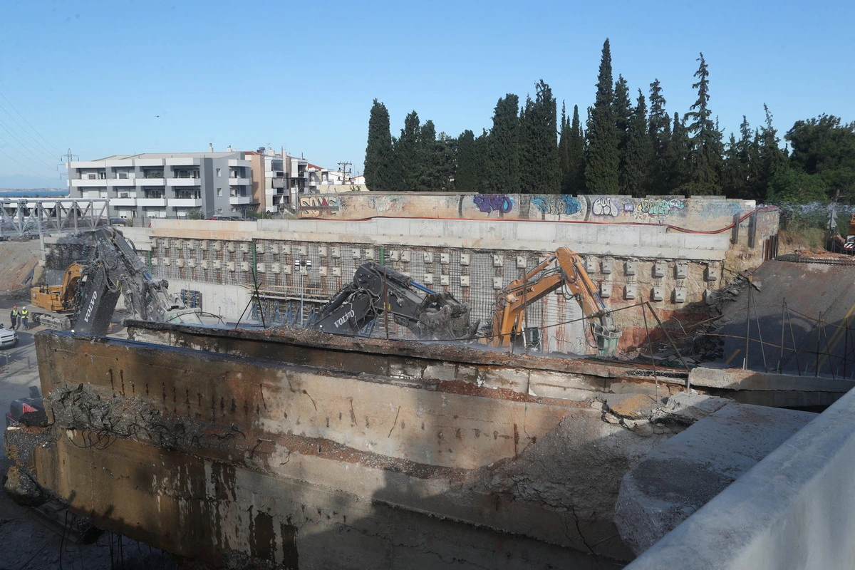gefyra-panoramatos3.jpg