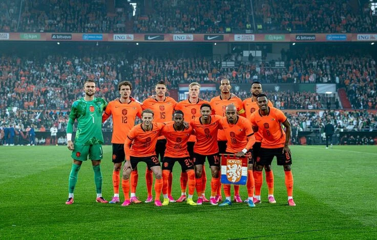 holland-wc.jpg