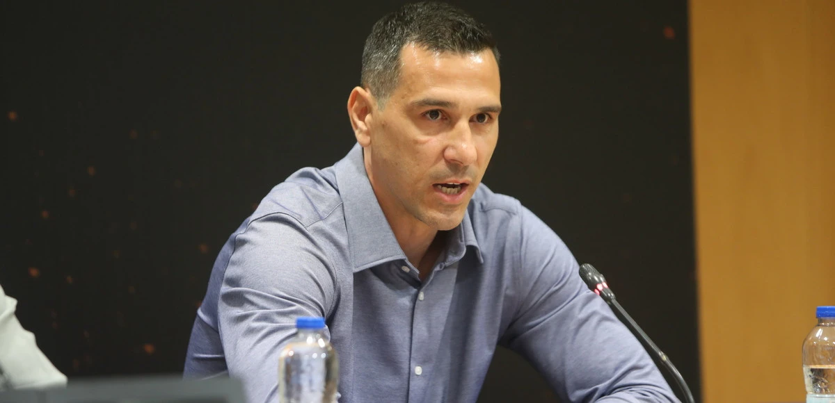 nikos-zisis.jpg