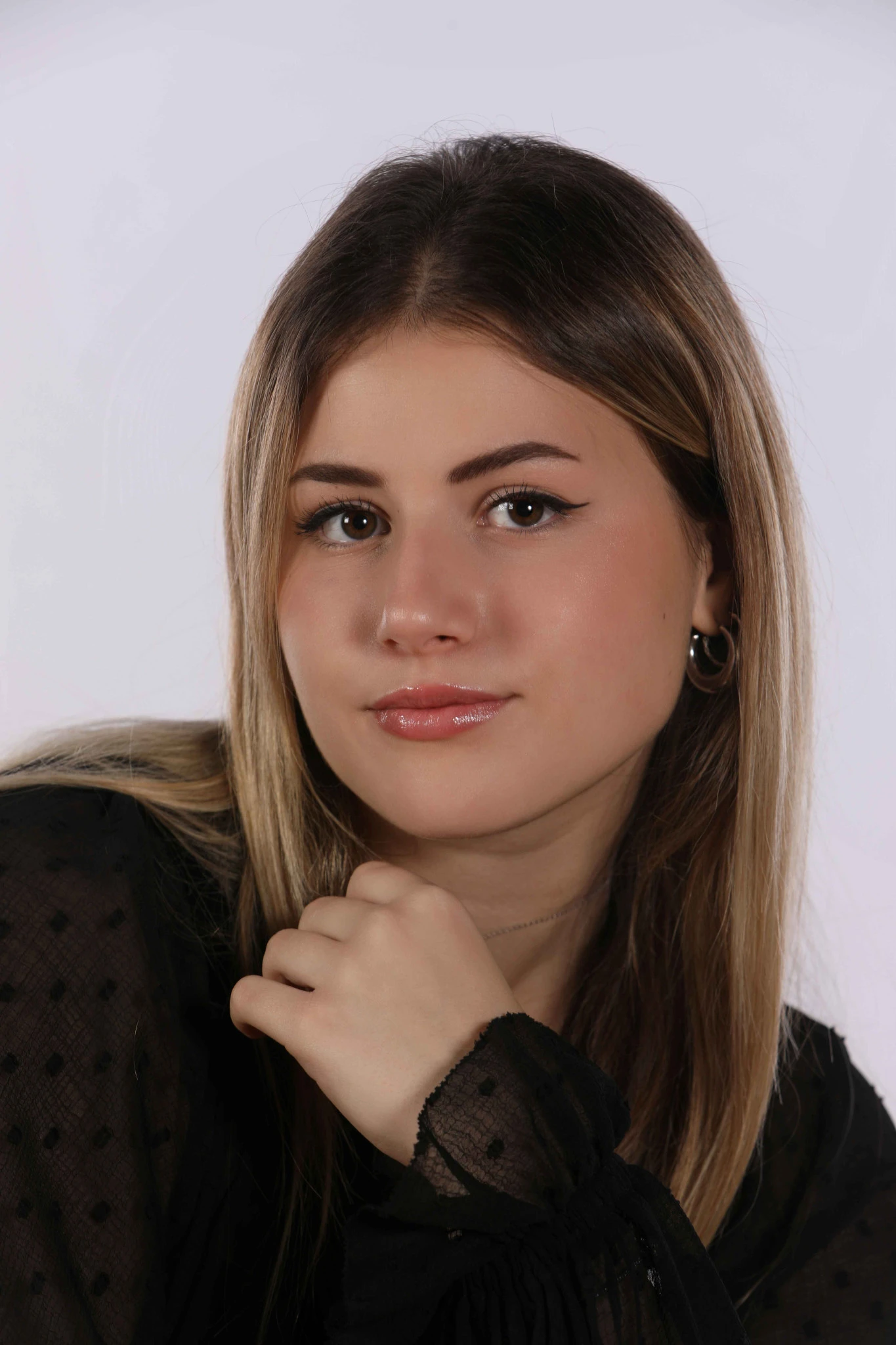 gkanatsa-lamprini-hionia.JPG?v=0