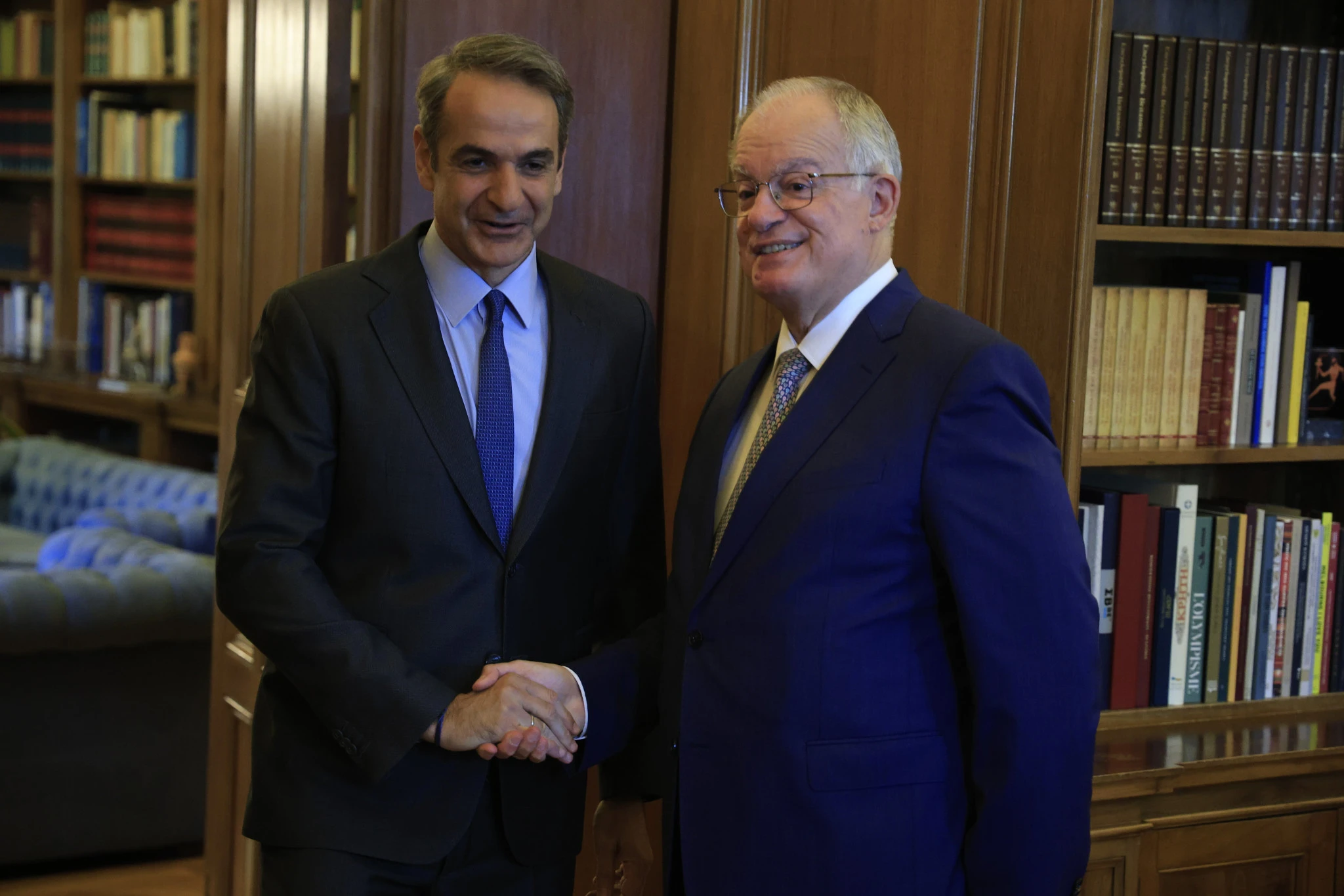 mitsotakis-tasoylas-1.jpg?v=0