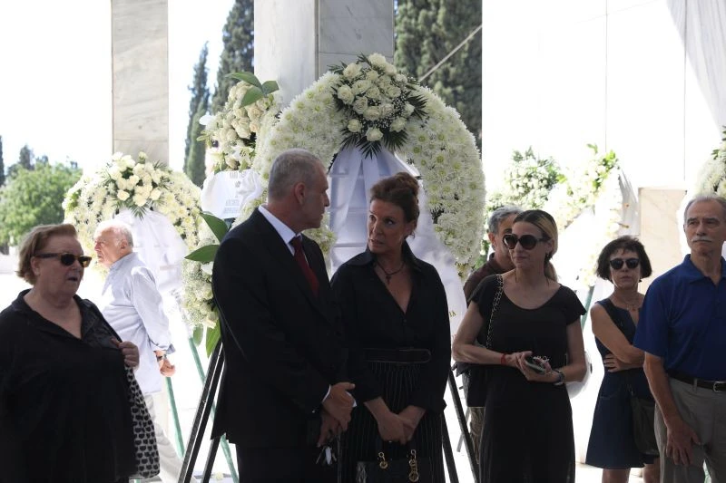 kideia-nikou-kalogeropoulou8.jpg