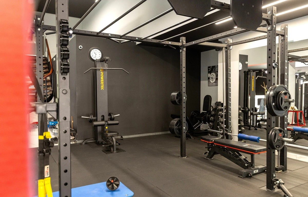 red-zone-gym-4.jpg?v=0