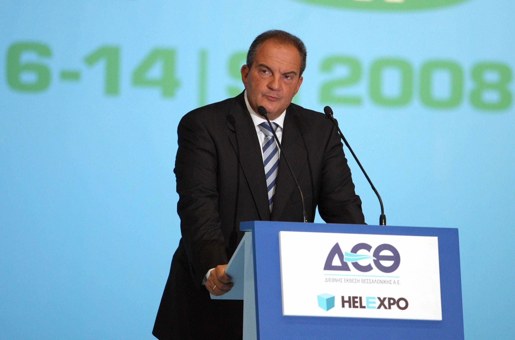 kostas-karamanlis-1255572-gHCbn.jpg