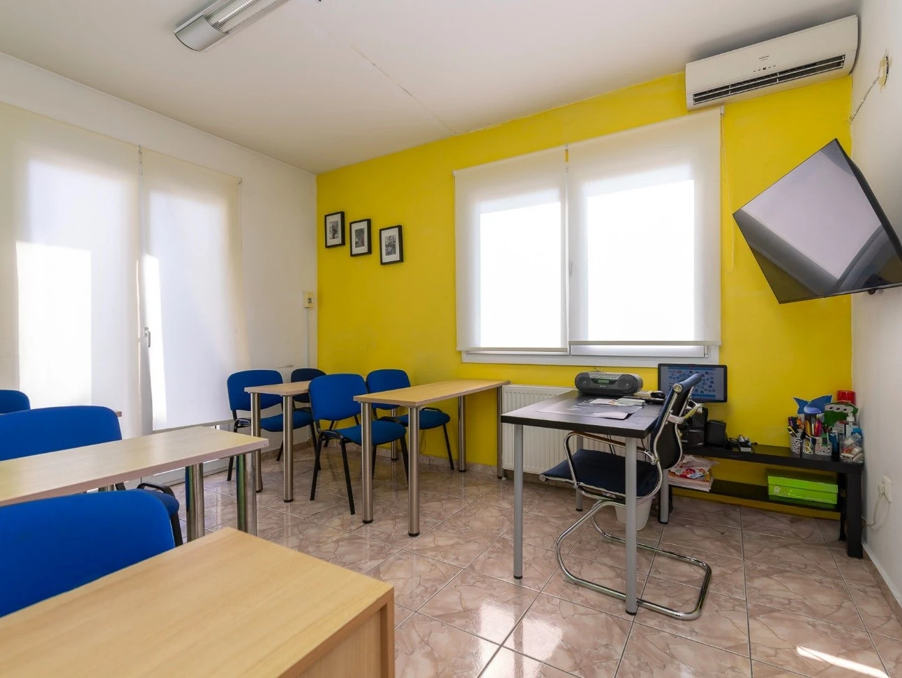 language-corner-10.jpg?v=0