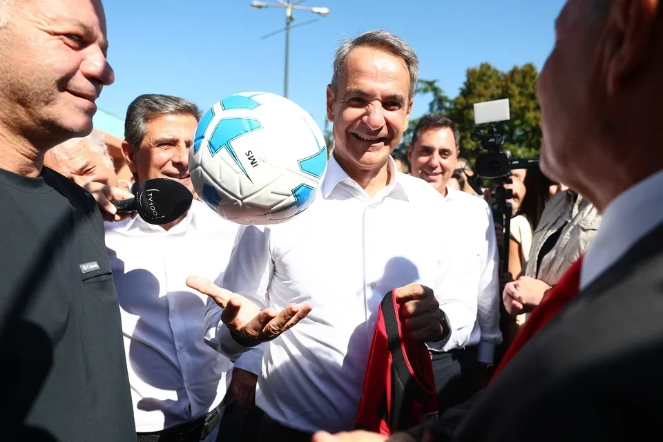 mitsotakis-deth-periptera-1jpg.webp?v=0