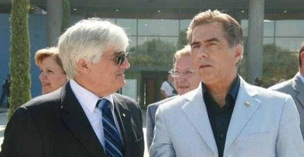 Ο Βασίλης Παπαγεωργόπουλος με το στενότερο συνεργάτη του Μιχάλη Λεμούσια