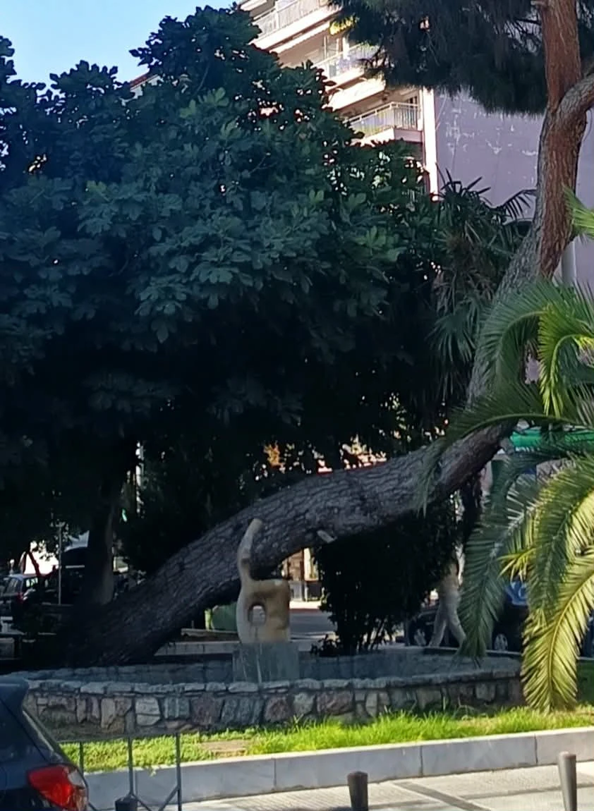 Το «χαμένο» σιντριβάνι στη γωνία Μαρτίου με Β. Όλγας