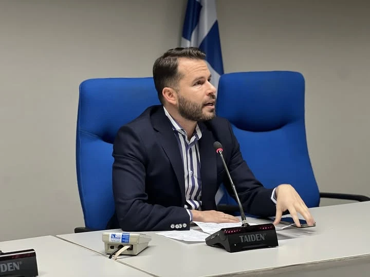 aslnanidis-dimitros.jpg