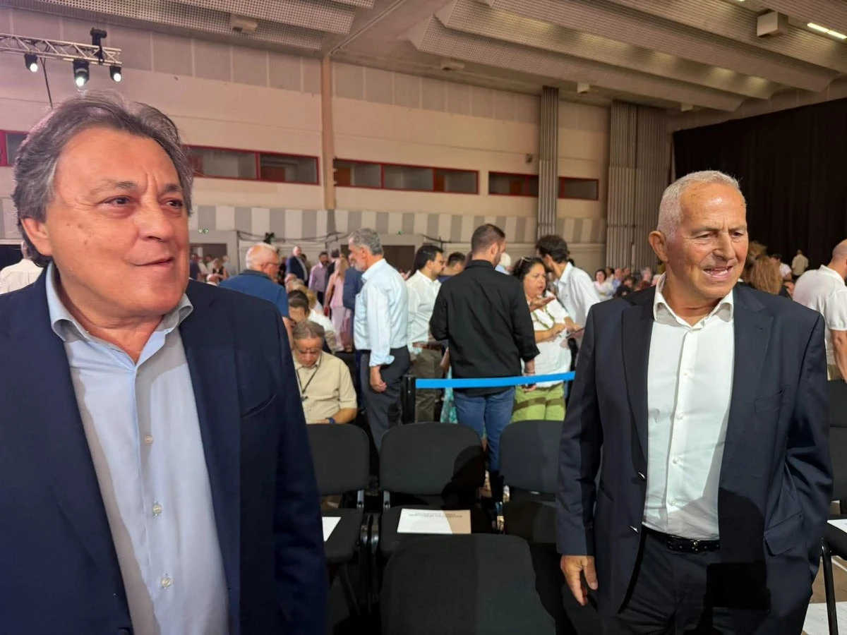 Αλέξανδρος Αυλωνίτης και&nbsp;Ευάγγελος Αποστολάκης.