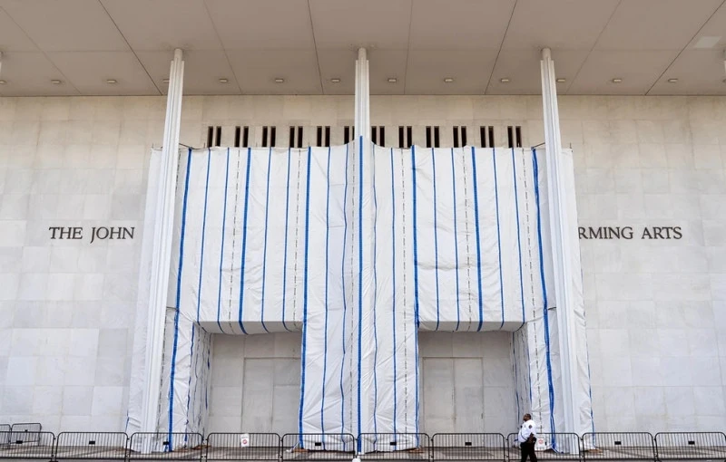 kennedy-center1.jpg