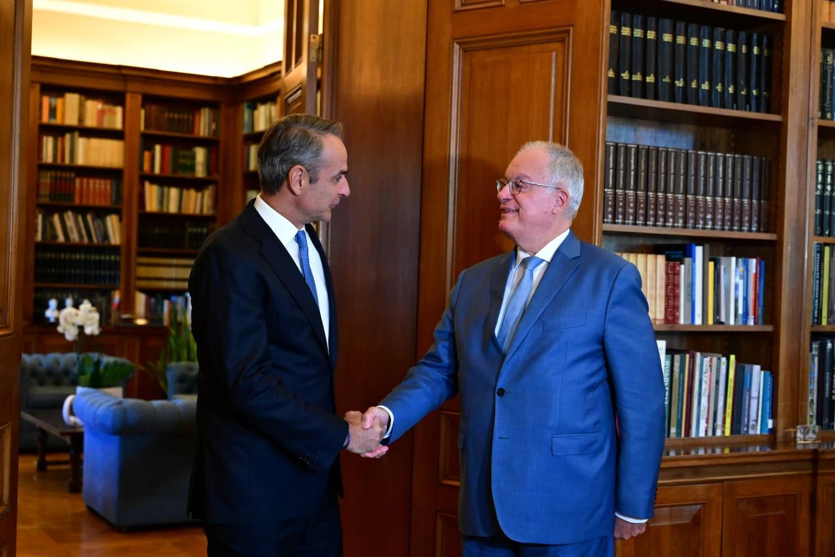 mitsotakis-tasoulas.jpg?v=0